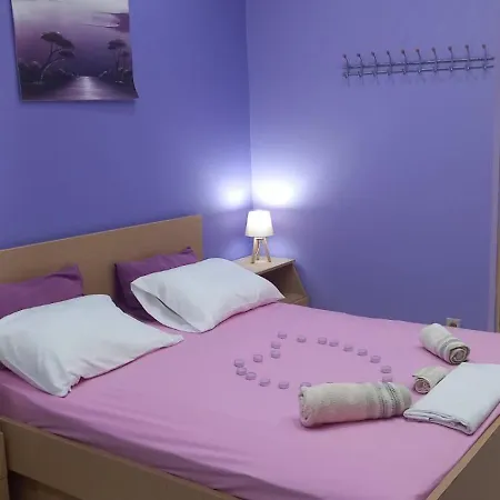 Small Nest Апартаменты *