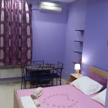 Апартаменты Small Nest Патра